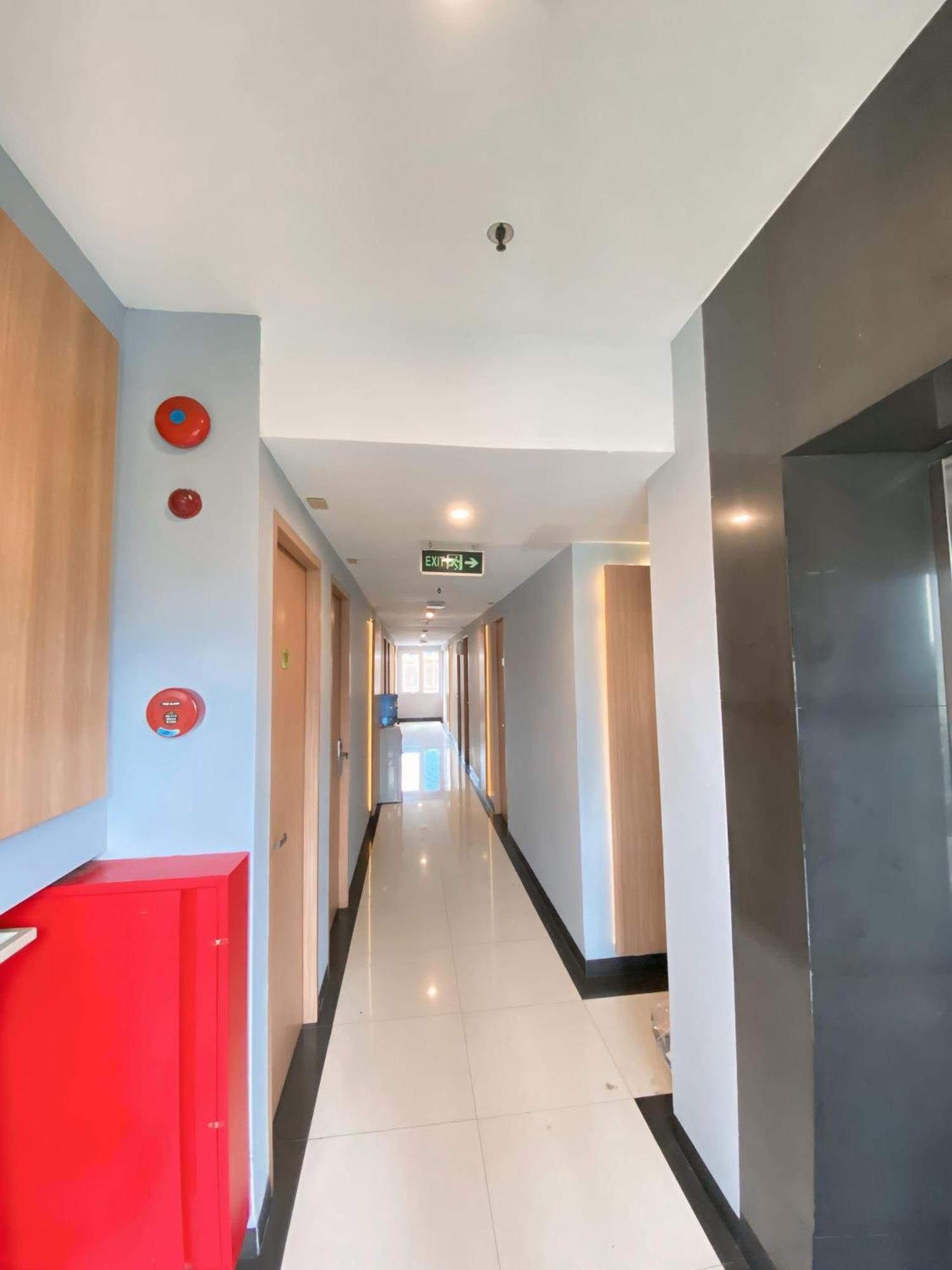 Studio One Thamrin Hotel Jakarta Kültér fotó