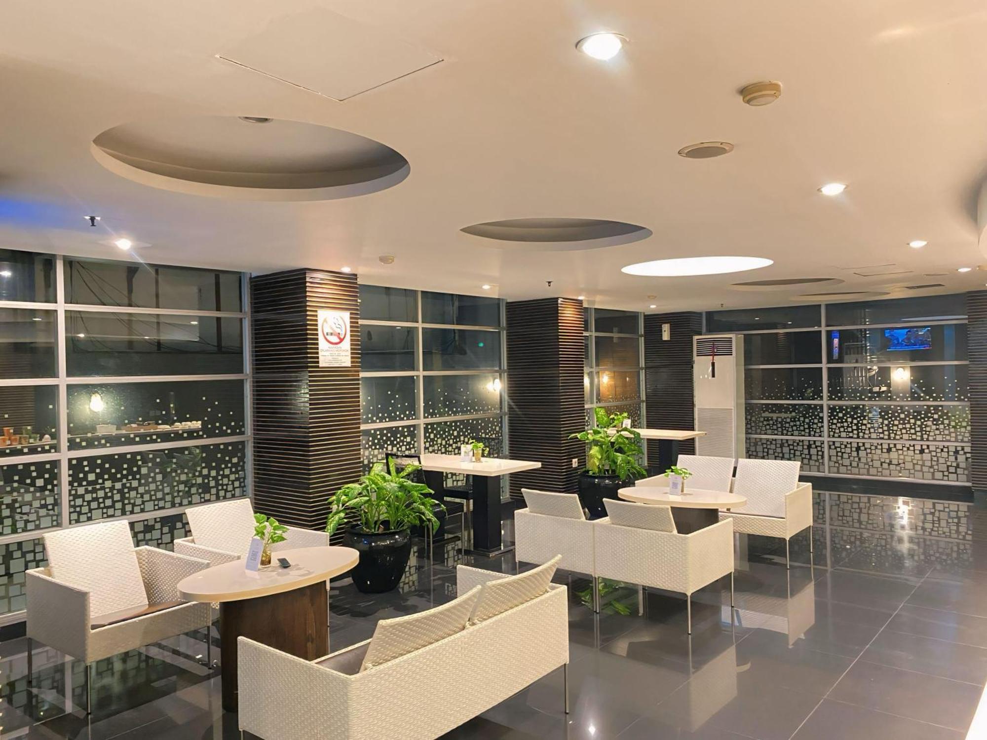 Studio One Thamrin Hotel Jakarta Kültér fotó