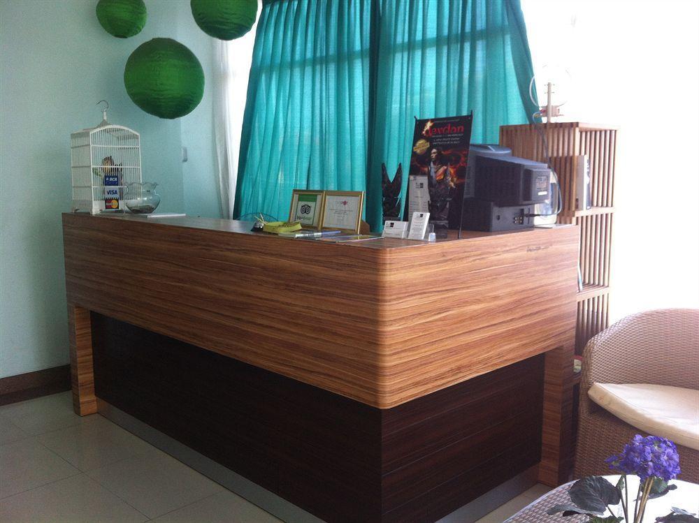 Studio One Thamrin Hotel Jakarta Kültér fotó